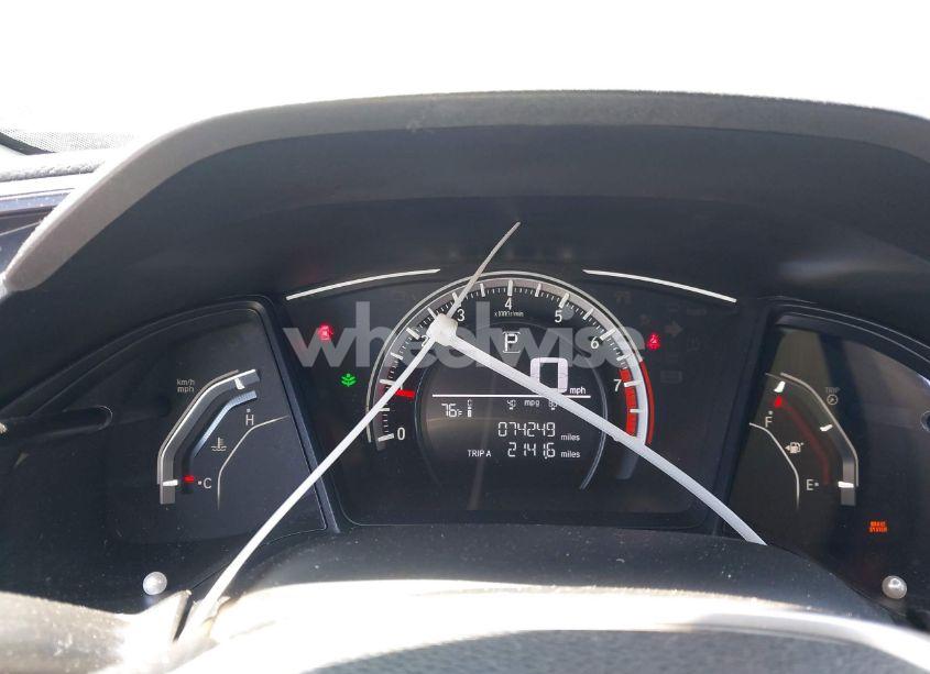 Photo 7 of 2018 Honda Civic LX (VIN 2HGFC2F58JH527122)