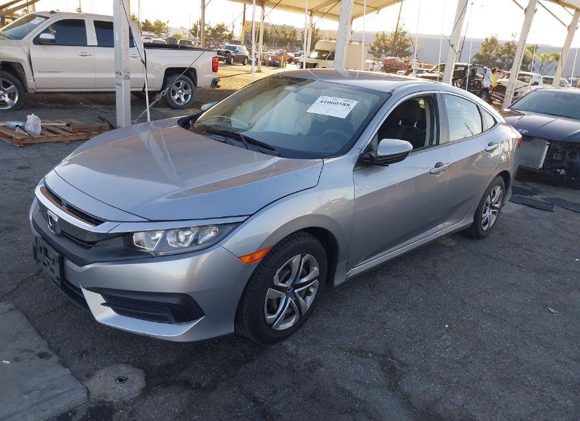 Photo 2 of 2018 Honda Civic LX (VIN 2HGFC2F58JH566714)