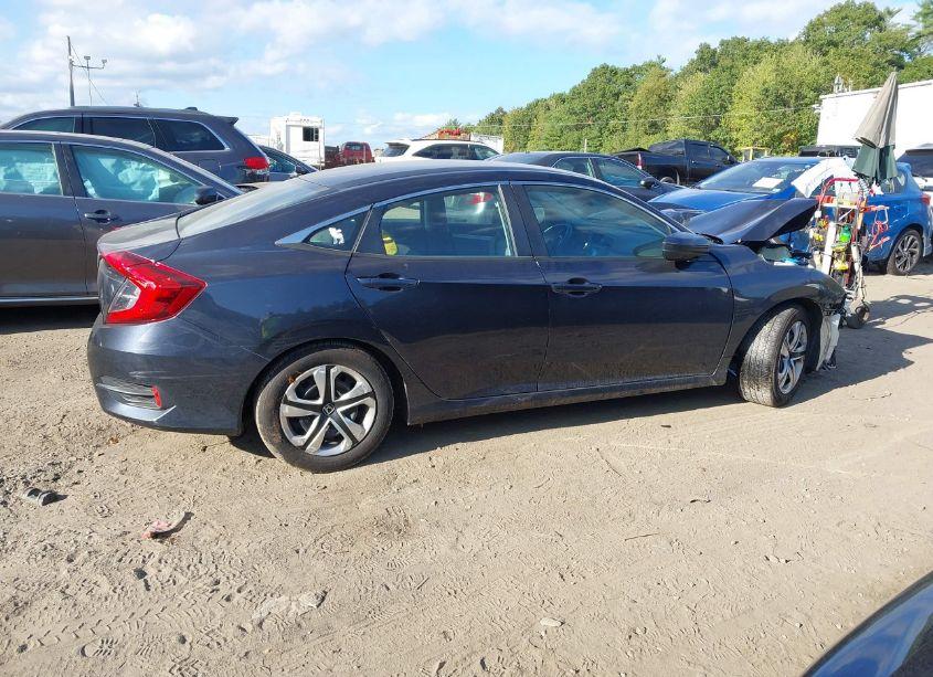 Photo 14 of 2018 Honda Civic LX (VIN 2HGFC2F58JH567166)