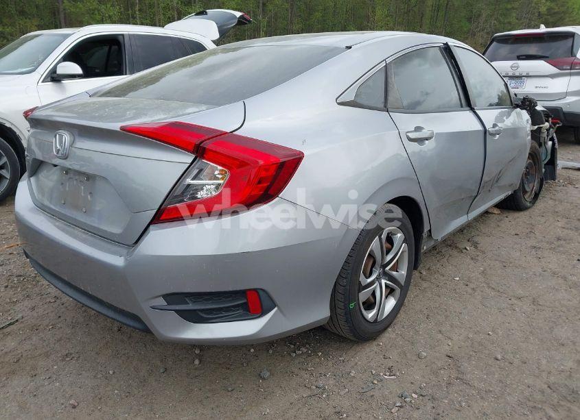 Photo 4 of 2018 Honda Civic LX (VIN 2HGFC2F58JH584016)