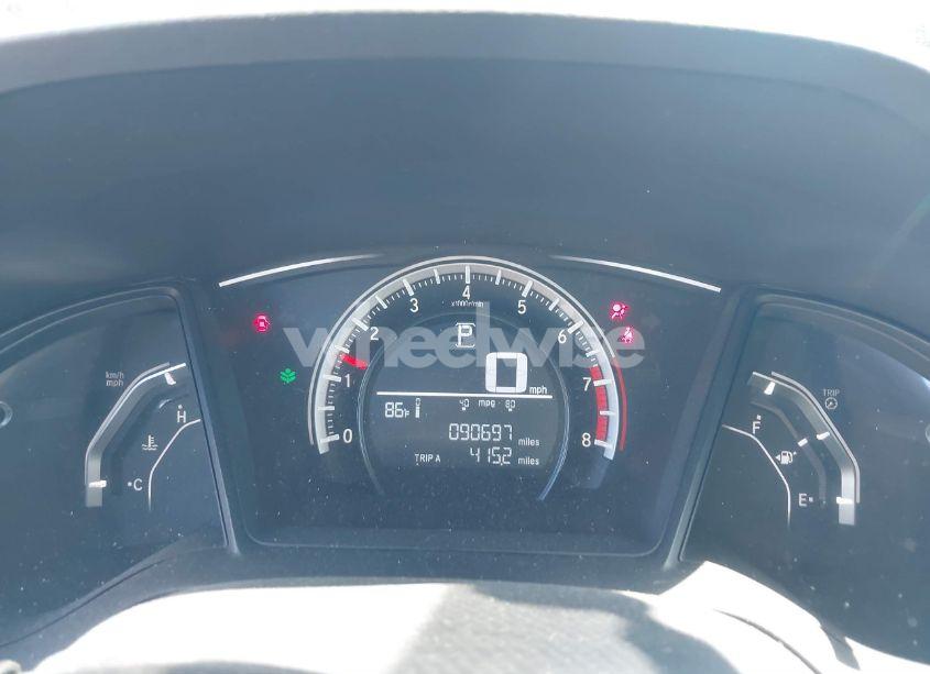Photo 7 of 2016 Honda Civic LX (VIN 2HGFC2F59GH516428)
