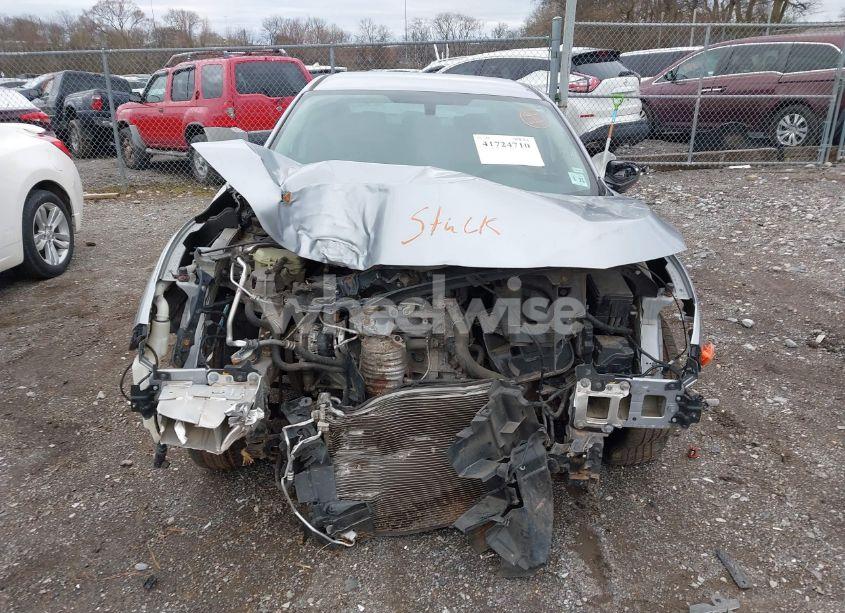 Photo 10 of 2016 Honda Civic LX (VIN 2HGFC2F59GH519619)