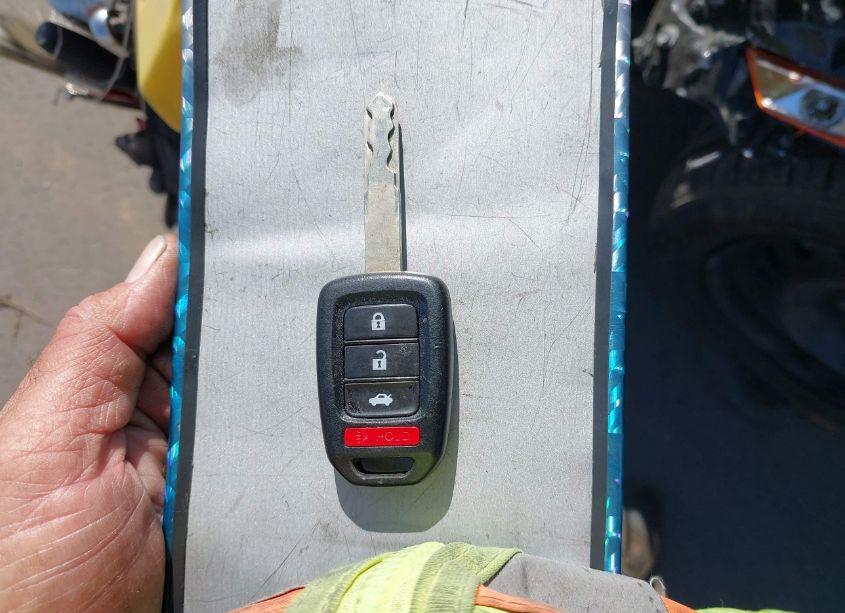 Photo 11 of 2016 Honda Civic LX (VIN 2HGFC2F59GH520432)