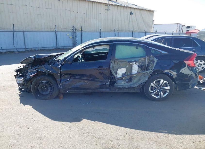 Photo 14 of 2016 Honda Civic LX (VIN 2HGFC2F59GH520432)