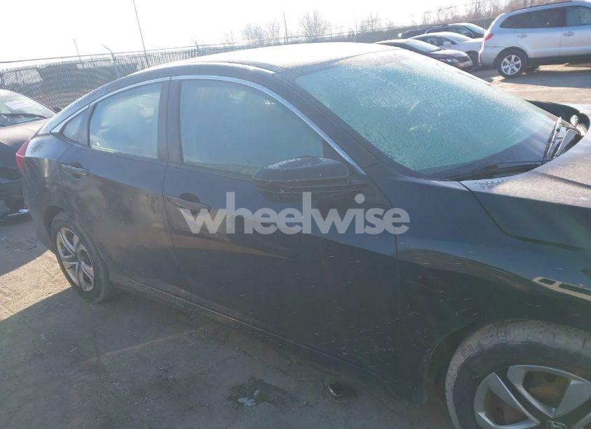 Photo 13 of 2016 Honda Civic LX (VIN 2HGFC2F59GH569128)