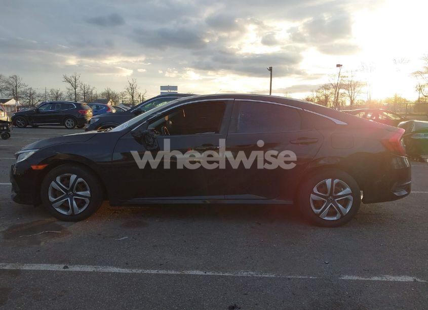 Photo 14 of 2016 Honda Civic LX (VIN 2HGFC2F59GH573129)