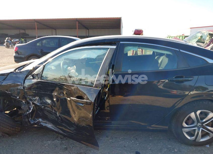 Photo 15 of 2016 Honda Civic LX (VIN 2HGFC2F59GH576533)