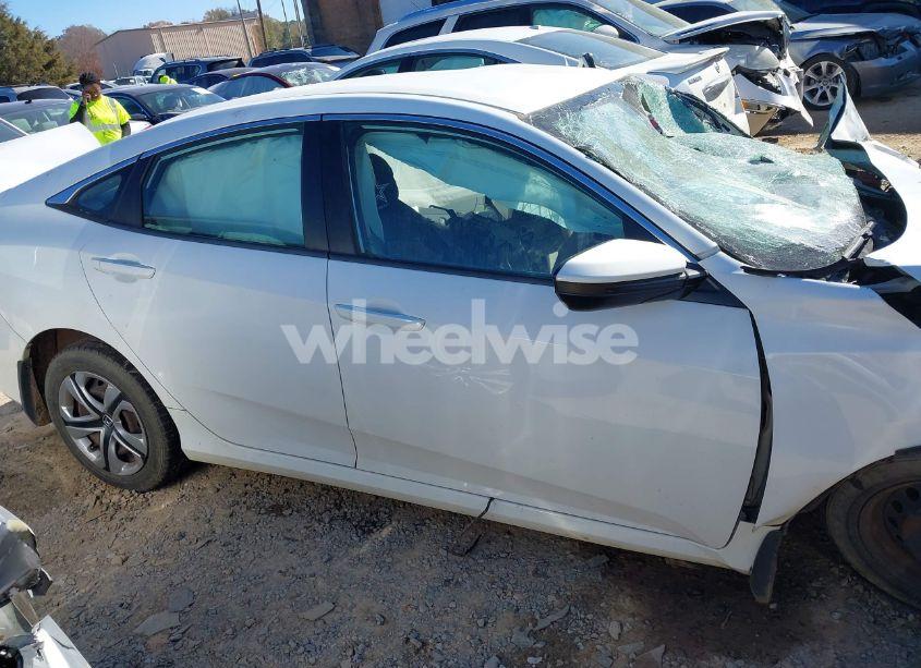 Photo 13 of 2016 Honda Civic LX (VIN 2HGFC2F59GH576788)