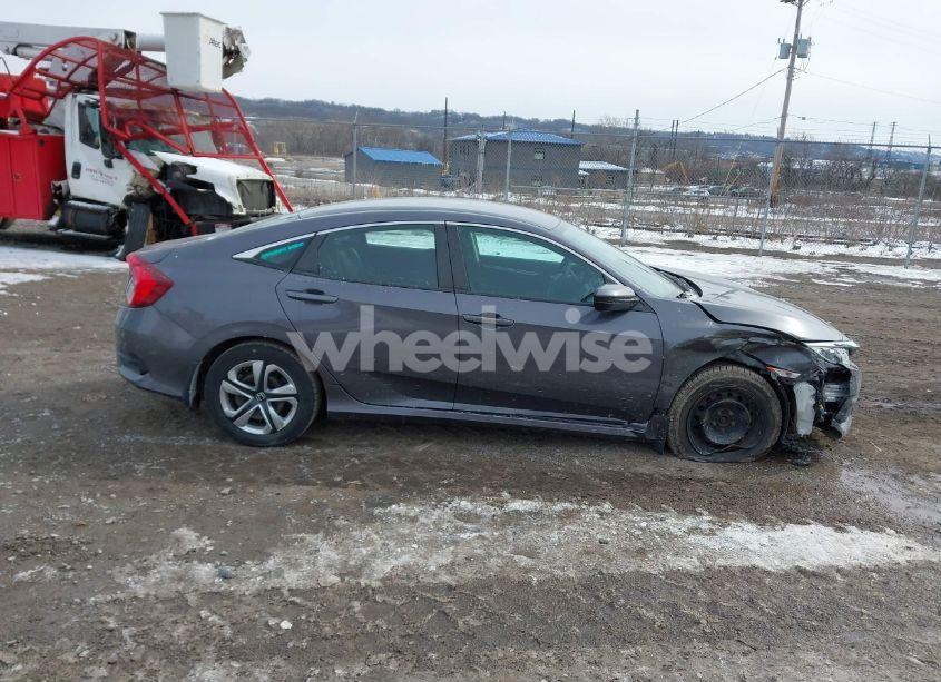 Photo 13 of 2017 Honda Civic LX (VIN 2HGFC2F59HH511960)