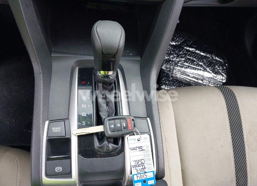 Photo 11 of 2017 Honda Civic LX (VIN 2HGFC2F59HH562181)