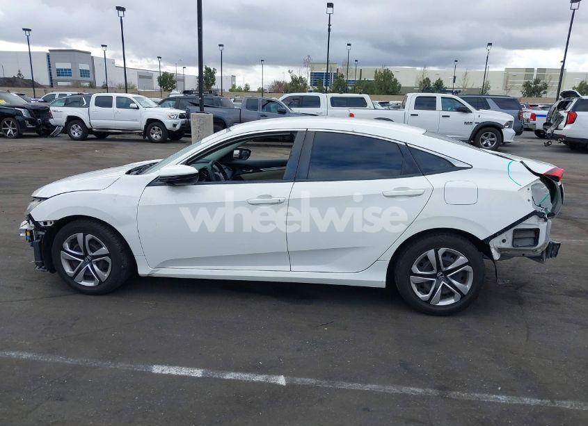 Photo 15 of 2017 Honda Civic LX (VIN 2HGFC2F59HH562181)