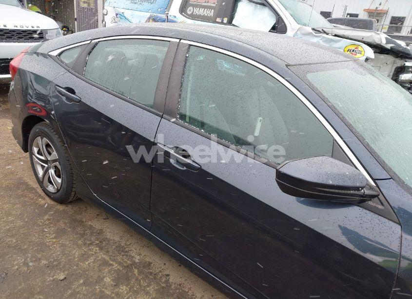 Photo 13 of 2017 Honda Civic LX (VIN 2HGFC2F59HH568451)