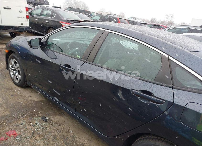 Photo 14 of 2017 Honda Civic LX (VIN 2HGFC2F59HH568451)