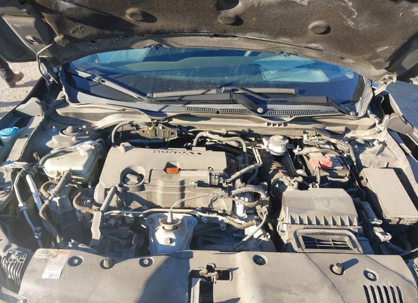 Photo 10 of 2018 Honda Civic LX (VIN 2HGFC2F59JH514699)