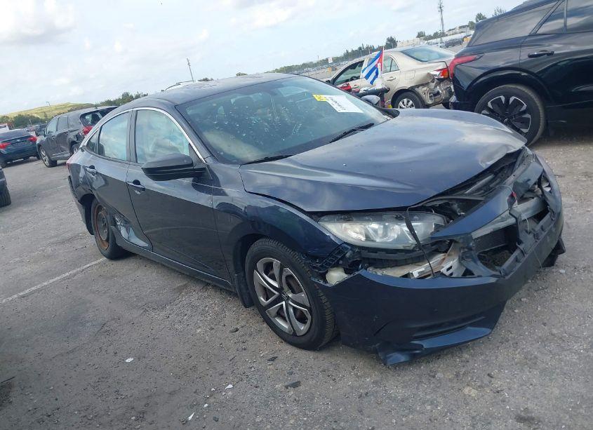 Photo 13 of 2018 Honda Civic LX (VIN 2HGFC2F59JH516565)