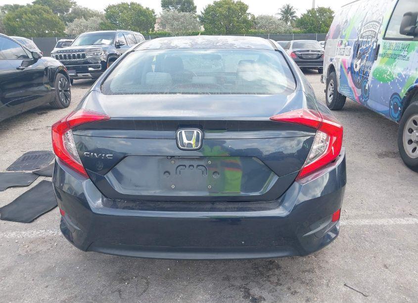 Photo 16 of 2018 Honda Civic LX (VIN 2HGFC2F59JH516565)