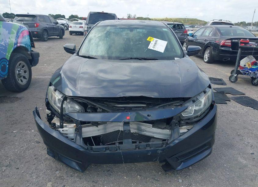 Photo 6 of 2018 Honda Civic LX (VIN 2HGFC2F59JH516565)