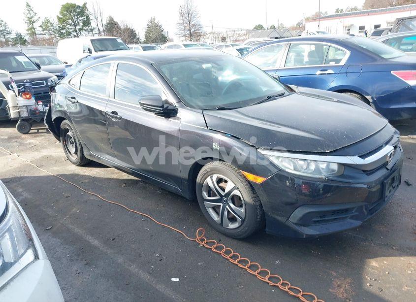 2018 Honda Civic LX (VIN 2HGFC2F59JH526738) main photo