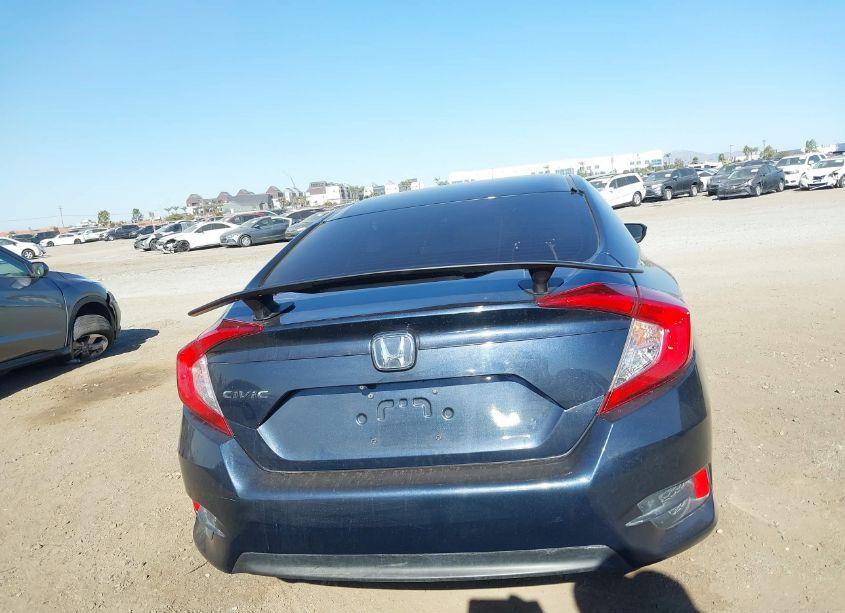 Photo 16 of 2018 Honda Civic LX (VIN 2HGFC2F59JH535732)