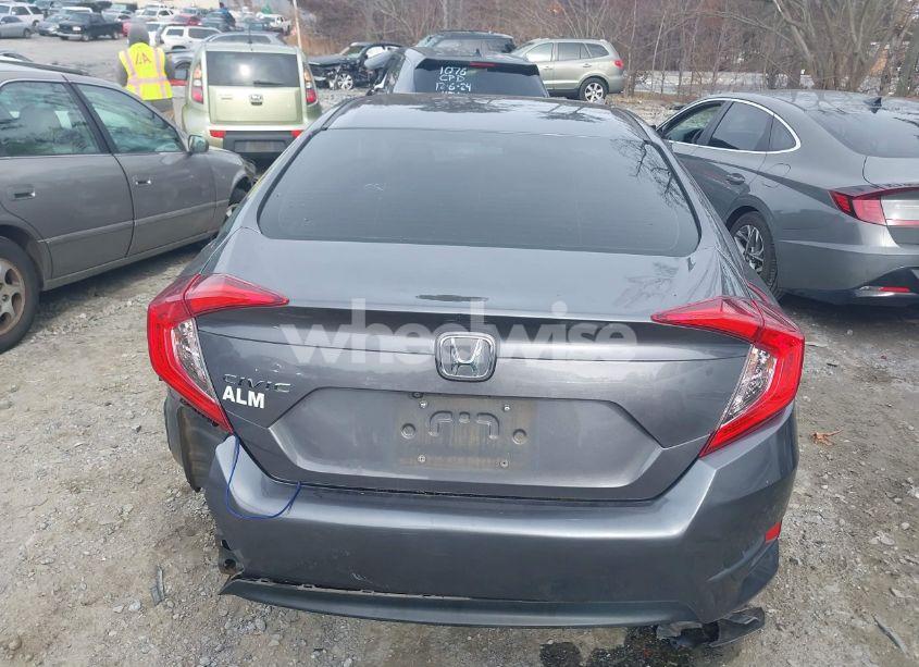 Photo 15 of 2018 Honda Civic LX (VIN 2HGFC2F59JH537223)