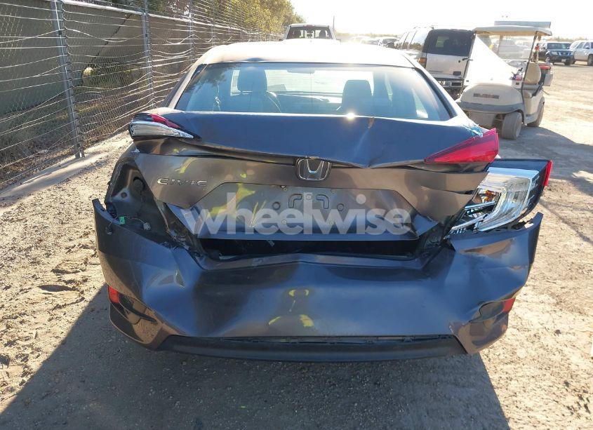 Photo 16 of 2018 Honda Civic LX (VIN 2HGFC2F59JH563532)
