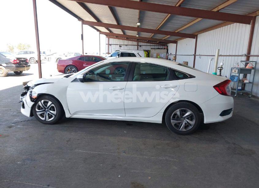 Photo 14 of 2018 Honda Civic LX (VIN 2HGFC2F59JH578189)