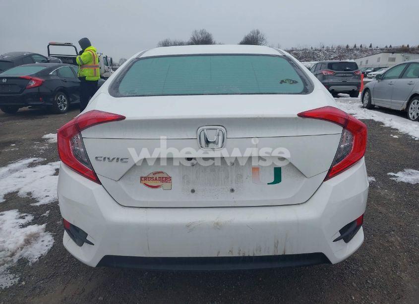 Photo 17 of 2018 Honda Civic LX (VIN 2HGFC2F59JH578581)