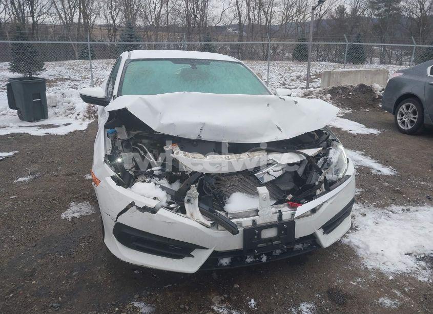 Photo 6 of 2018 Honda Civic LX (VIN 2HGFC2F59JH578581)