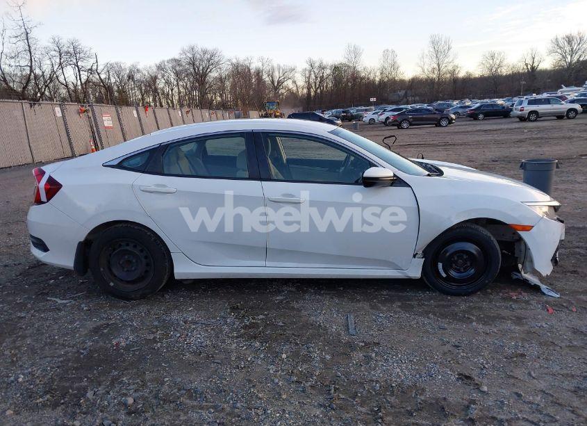 Photo 13 of 2018 Honda Civic LX (VIN 2HGFC2F59JH581576)