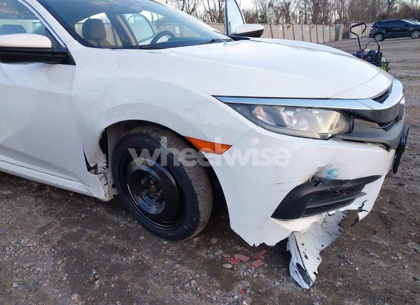 Photo 6 of 2018 Honda Civic LX (VIN 2HGFC2F59JH581576)
