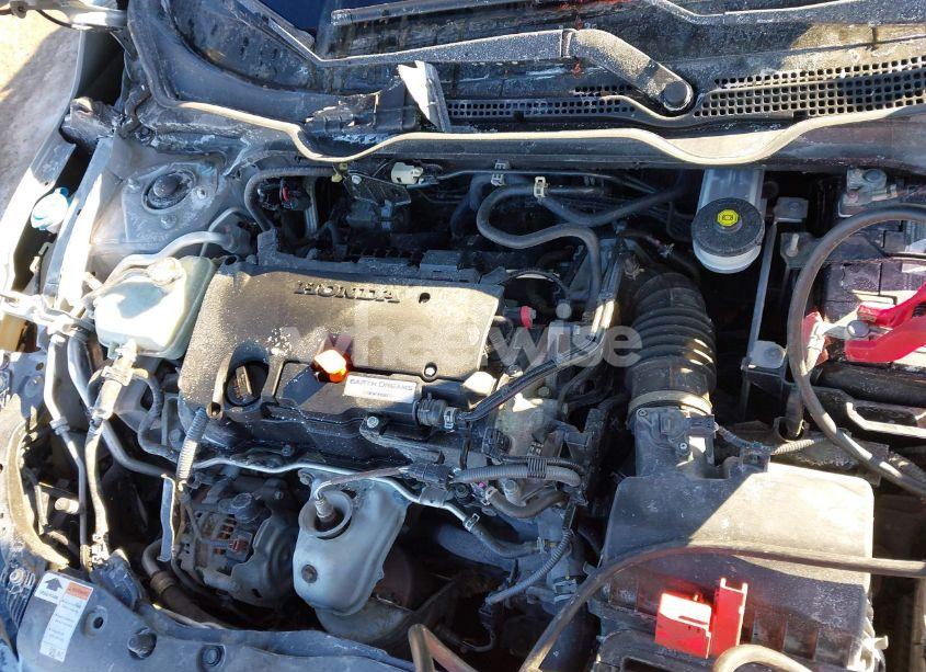 Photo 10 of 2018 Honda Civic LX (VIN 2HGFC2F59JH605827)