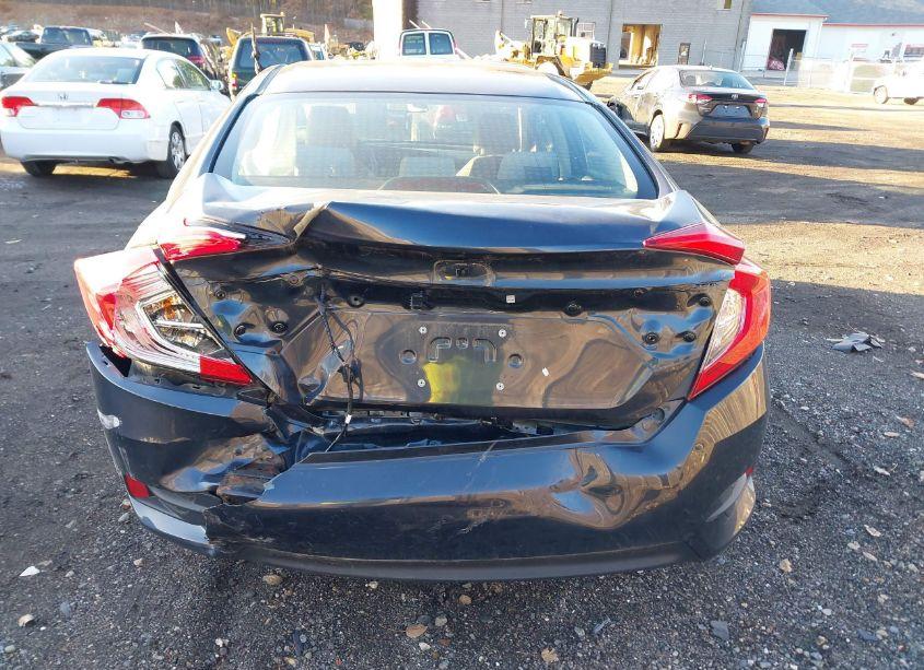 Photo 6 of 2018 Honda Civic LX (VIN 2HGFC2F59JH606394)