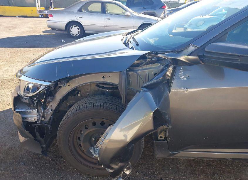 Photo 6 of 2018 Honda Civic LX (VIN 2HGFC2F59JH610607)