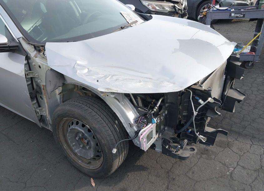 Photo 6 of 2016 Honda Civic LX (VIN 2HGFC2F5XGH511481)