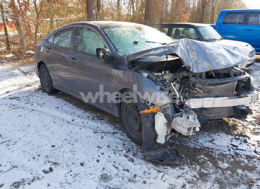 2016 Honda Civic LX (VIN 2HGFC2F5XGH522688) main photo
