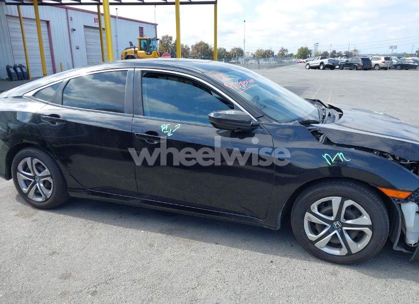 Photo 13 of 2016 Honda Civic LX (VIN 2HGFC2F5XGH562530)