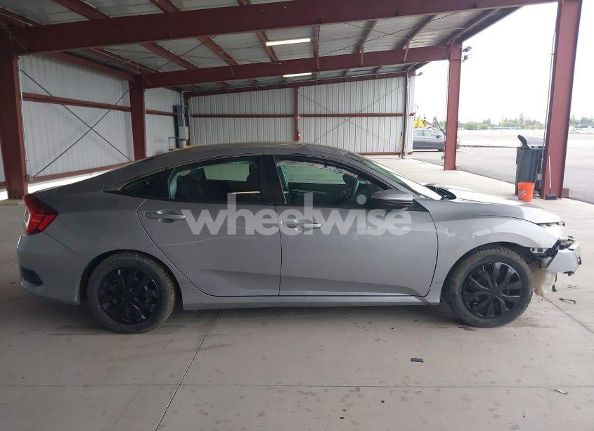 Photo 13 of 2017 Honda Civic LX (VIN 2HGFC2F5XHH506010)