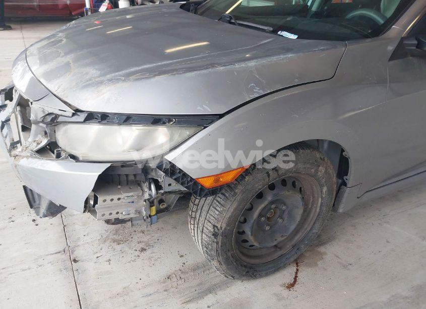 Photo 17 of 2017 Honda Civic LX (VIN 2HGFC2F5XHH506010)