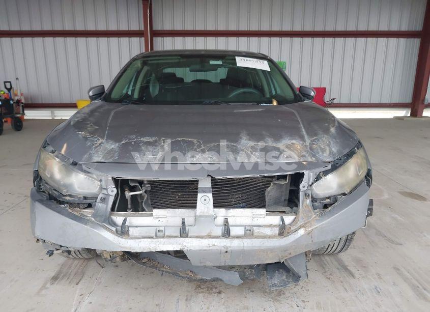 Photo 6 of 2017 Honda Civic LX (VIN 2HGFC2F5XHH506010)