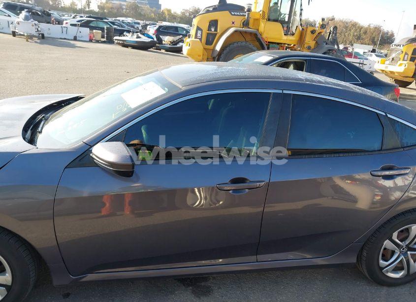 Photo 14 of 2017 Honda Civic LX (VIN 2HGFC2F5XHH520392)