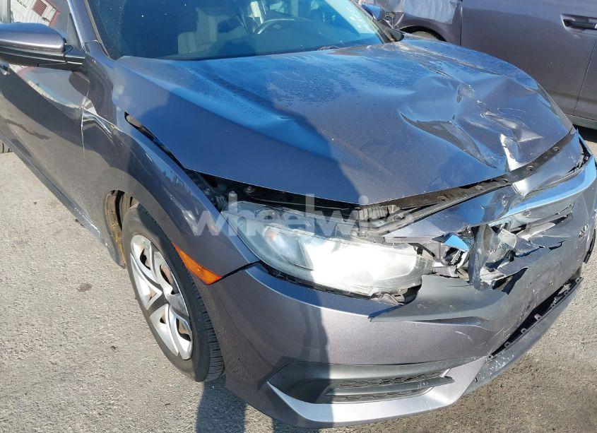 Photo 6 of 2017 Honda Civic LX (VIN 2HGFC2F5XHH520392)