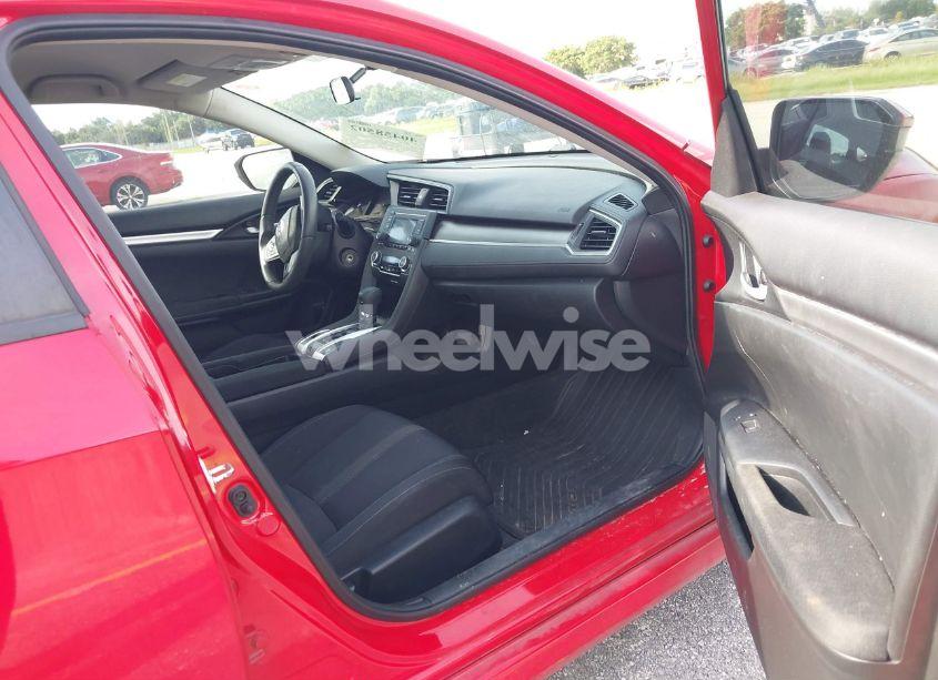 Photo 5 of 2017 Honda Civic LX (VIN 2HGFC2F5XHH532400)