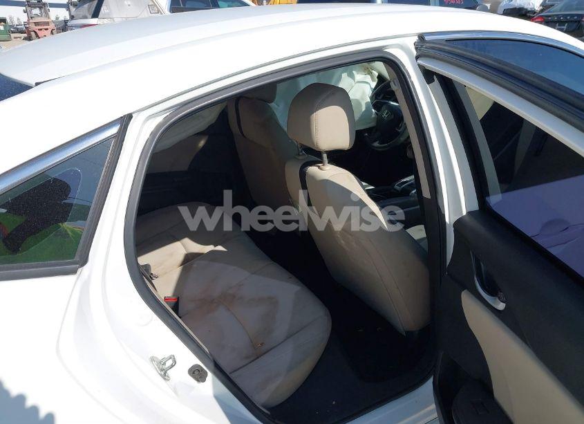 Photo 8 of 2017 Honda Civic LX (VIN 2HGFC2F5XHH543476)
