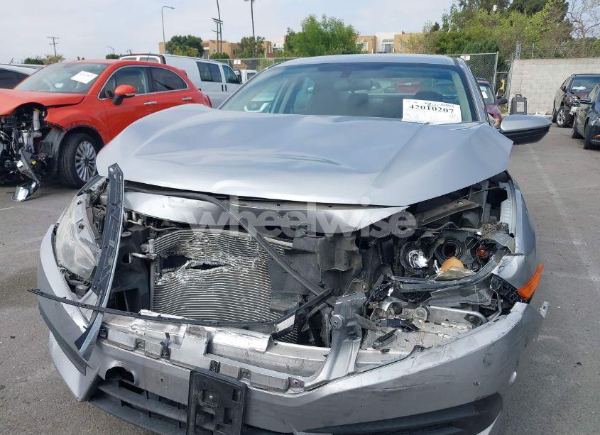 Photo 12 of 2017 Honda Civic LX (VIN 2HGFC2F5XHH562089)