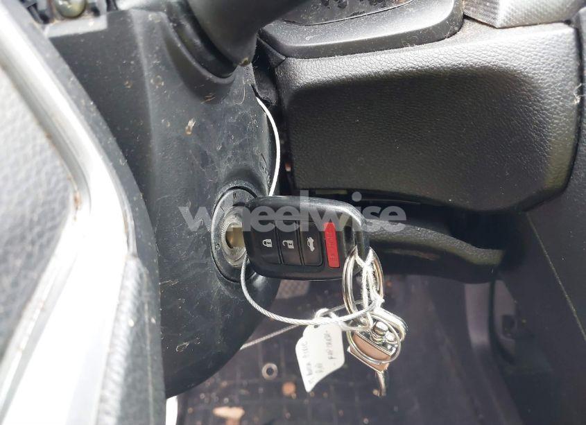Photo 11 of 2017 Honda Civic LX (VIN 2HGFC2F5XHH562898)