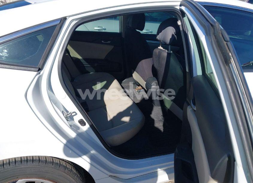 Photo 8 of 2017 Honda Civic LX (VIN 2HGFC2F5XHH569625)