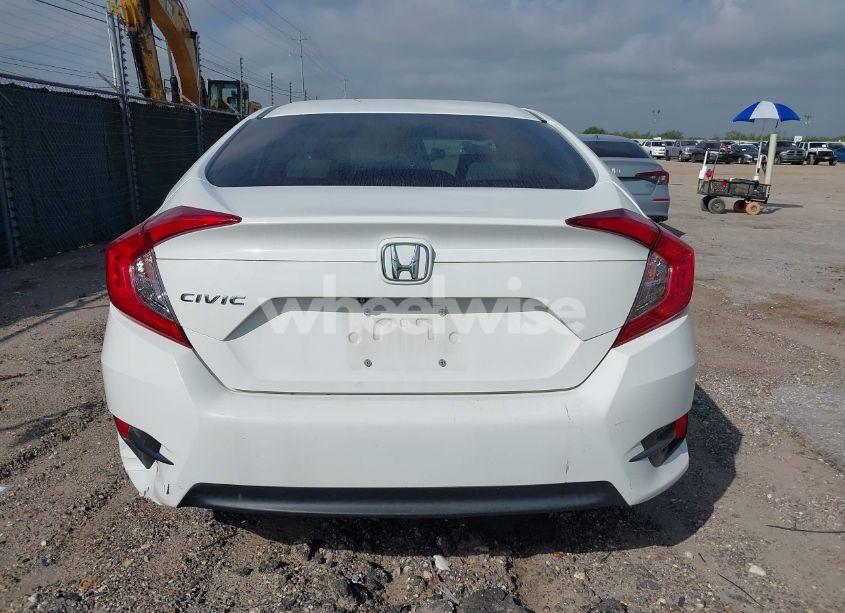 Photo 16 of 2018 Honda Civic LX (VIN 2HGFC2F5XJH502402)