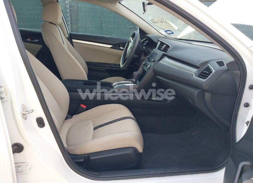 Photo 5 of 2018 Honda Civic LX (VIN 2HGFC2F5XJH502402)