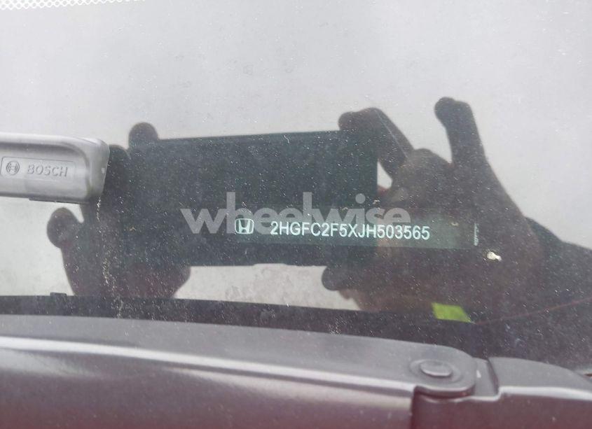 Photo 18 of 2018 Honda Civic LX (VIN 2HGFC2F5XJH503565)