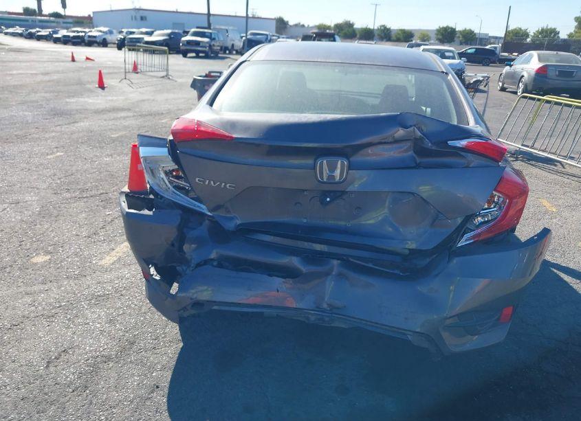 Photo 16 of 2018 Honda Civic LX (VIN 2HGFC2F5XJH518552)
